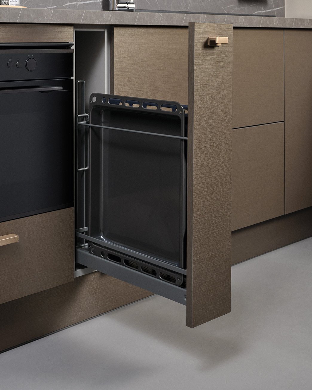 Ergo Tray Holder Pull-Out Base Unit